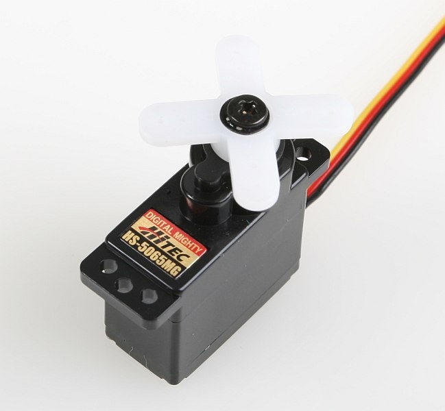 Servo HS-5065MG